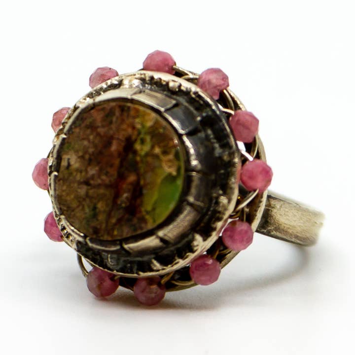 Sterling Ruby and Earth Chrysoprase Ring för wholesale av Eric Silva