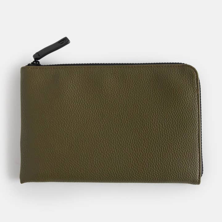 Green Travel Wallet for wholesale by Caroline Gardner