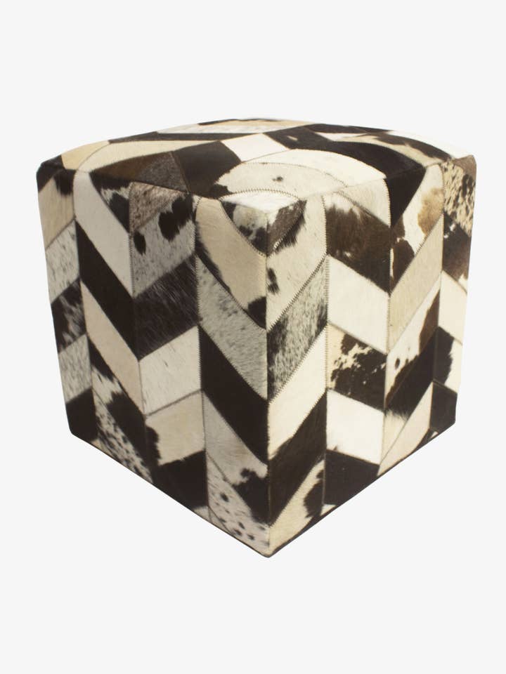 Eculto Geométrico Pouf Levi Preto (18"x18"x18") por atacado de Noori Rug