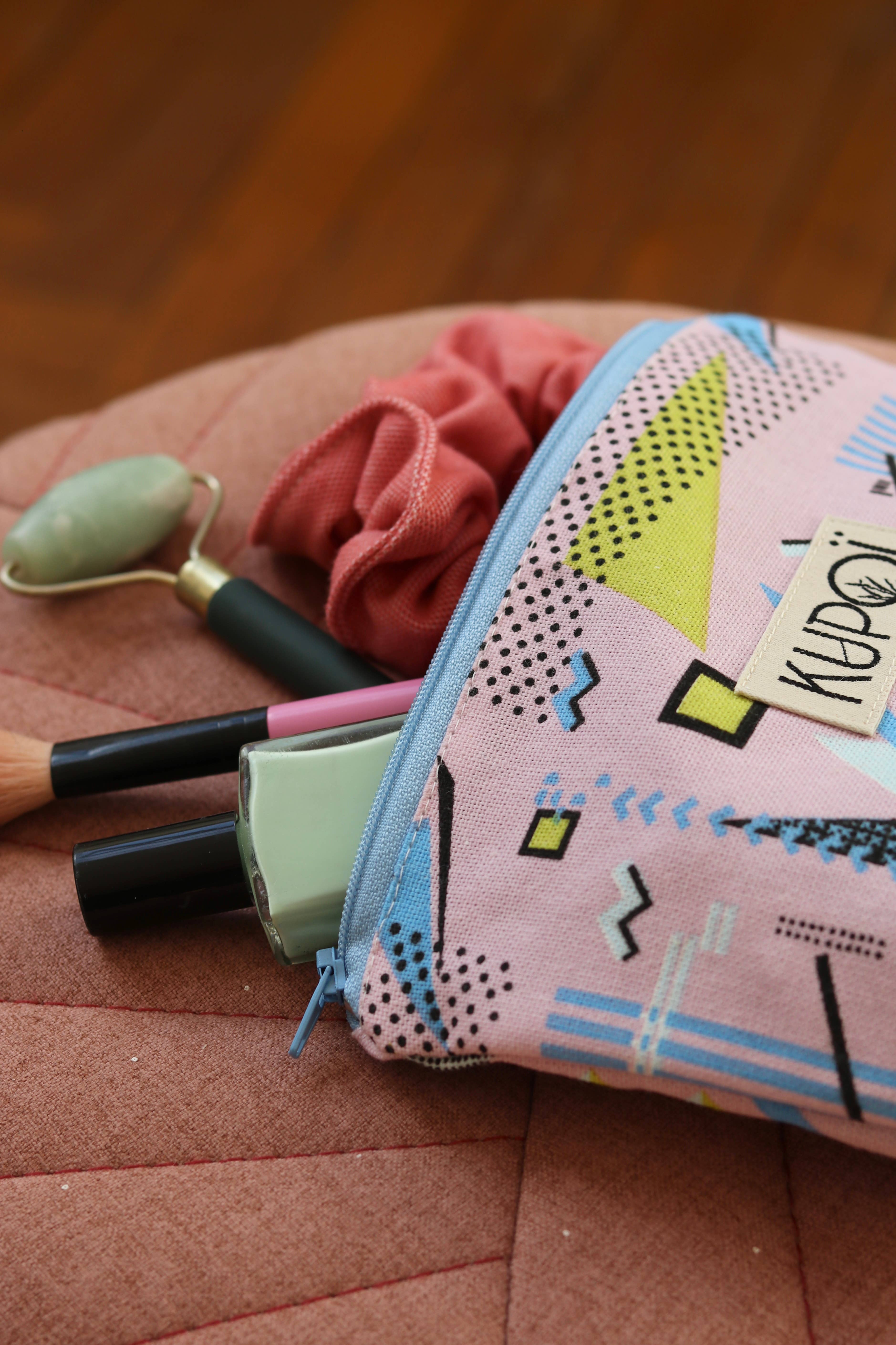 Kupoï – Großhandel Kosmetiktasche – Damen – Kulturtasche aus beschichtetem Baumwollstoff3