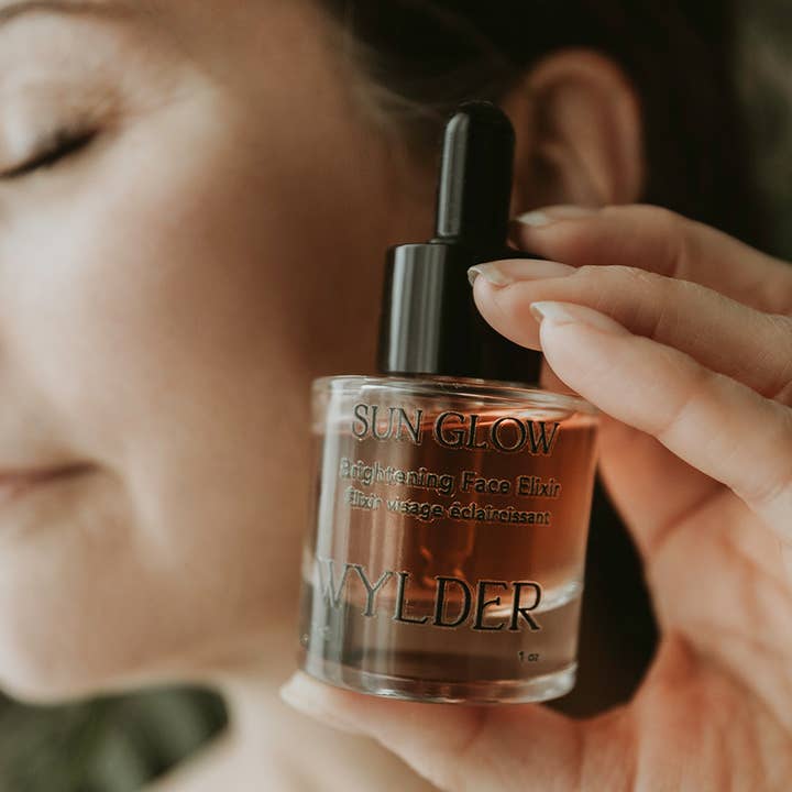 WYLDER ORGANICS - Wholesale Facial Serum/Concentrate - Sun Glow Brightening Face Elixir1