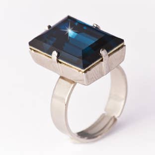 REKTANGULÆR STENRING FORSØLVET for engroshandel hos Destellos Mediterranean Jewels