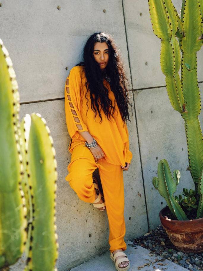 Conjunto Athena x Syd para venta al por mayor de Kin Amora