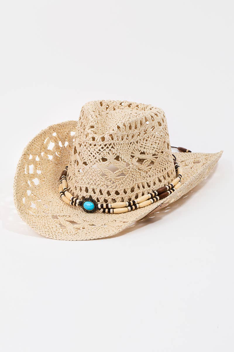 Collections by Fame Accessories – Chapéu de cowboy - Mulher por atacado – Chapéu de Cowboy com Aba Trançada de Palha e Fita com Missangas1