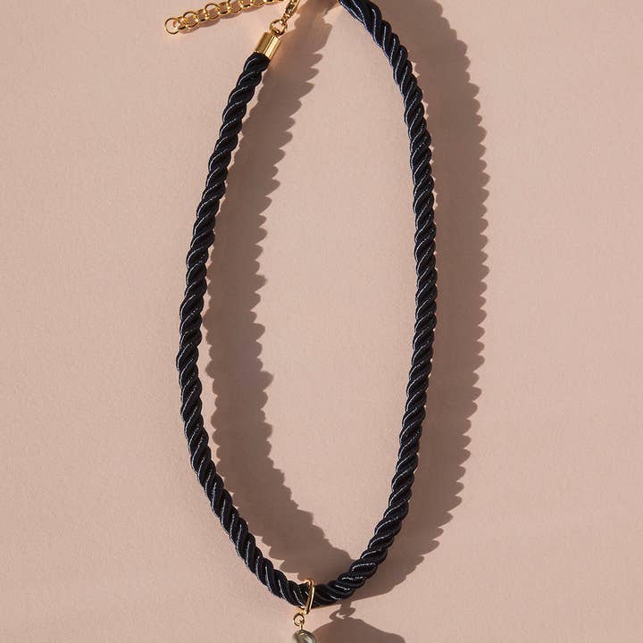 Luv AJ – wholesale Hänge-/berlockhalsband – Pärlrephalsbandet3