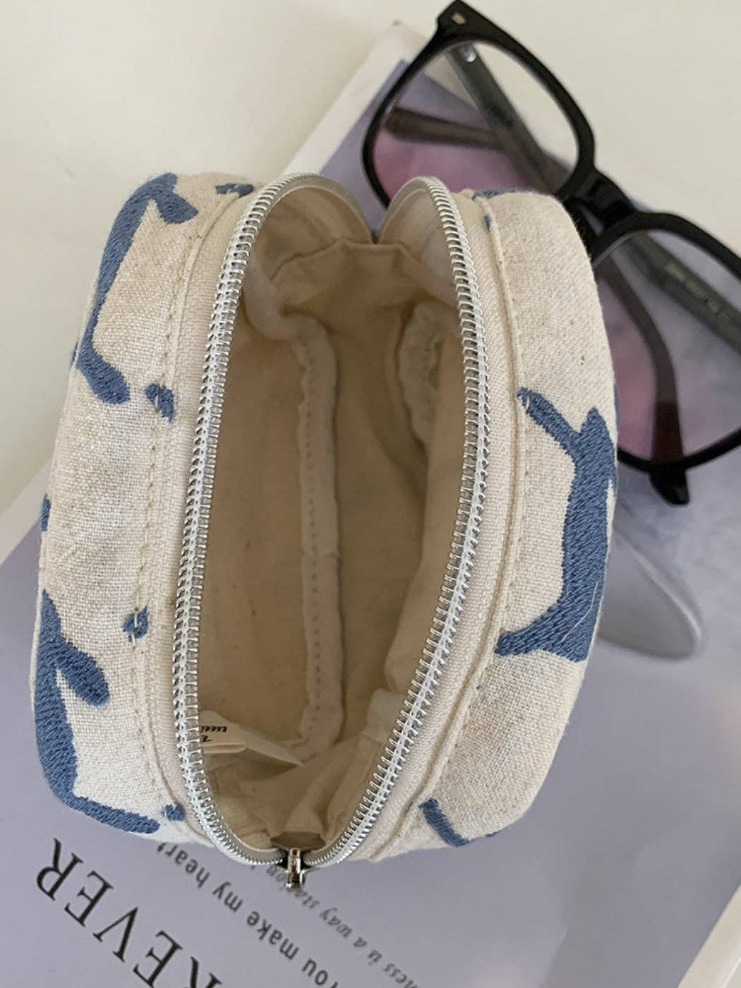 Funkyrel® Atzbranding Limited – wholesale Coin purse – Women’s – Cosbai - Embroidered Square Coin Pouch2