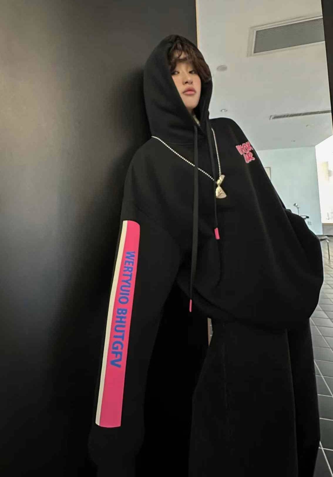 Chilli Girl Collection - Vente Sweat à capuche – femme - Sweat à capuche oversize avec lettres appliquées10