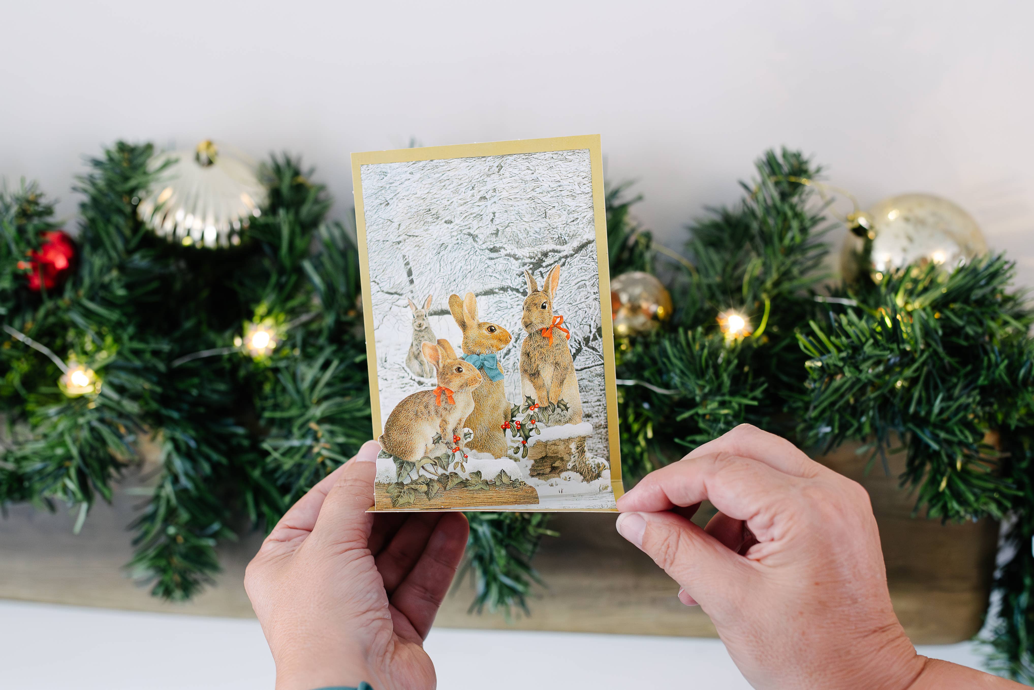 Mamelok - Venta al por mayor Tarjetas de Navidad - TARJETA DE NAVIDAD EN CASCADA DE CONEJOS1