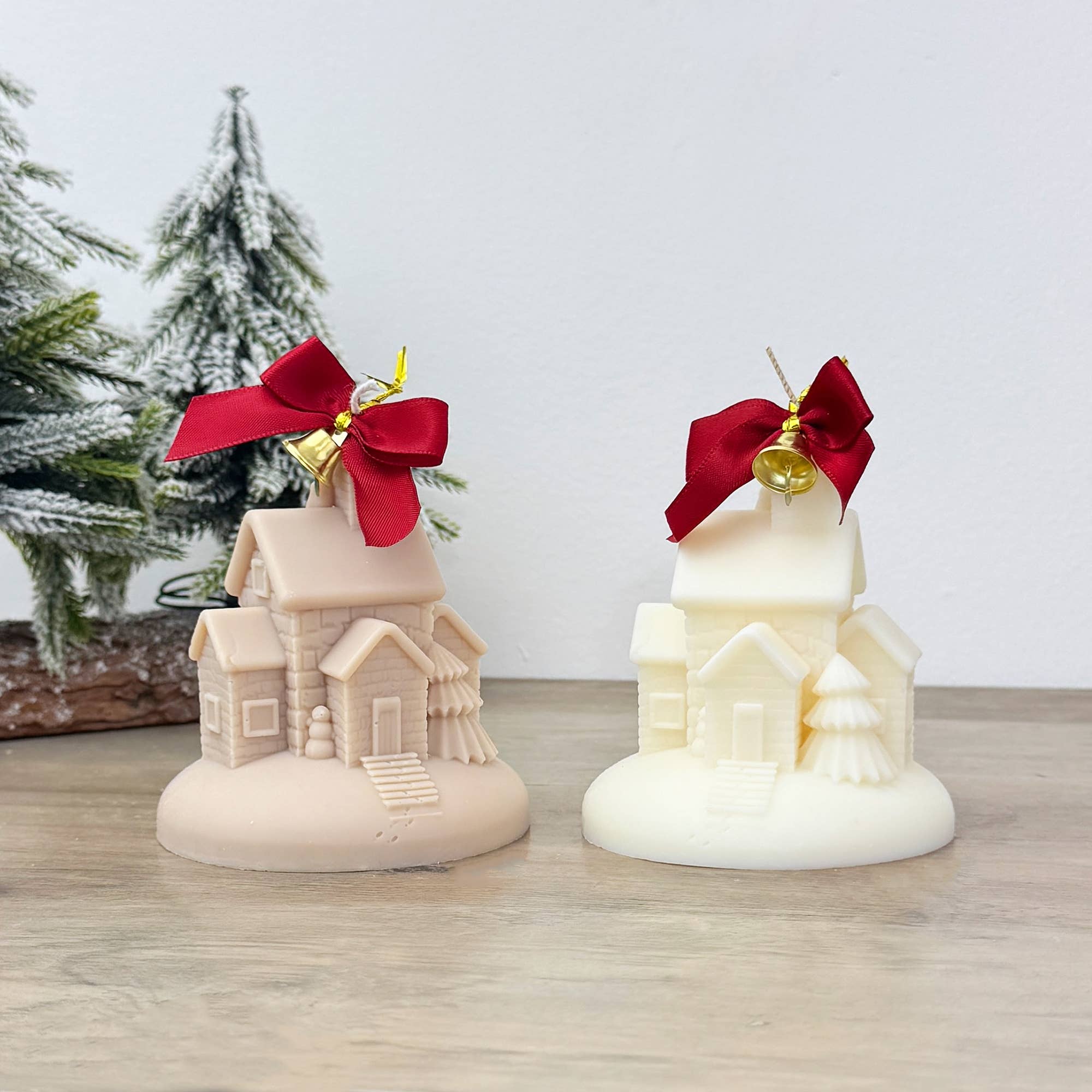 Eli and Things – wholesale Pillar candle – Snowy Christmas House Candle - Christmas Village Candle 6