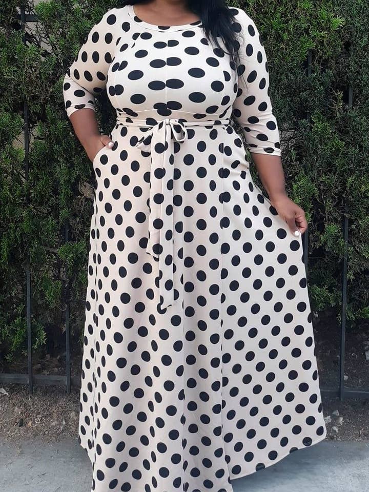J2 FASHION - Venta al por mayor Vestido - Mujer - VESTIDO DE CREPÉ TECHNO CRUZADO CON BOLSILLOS