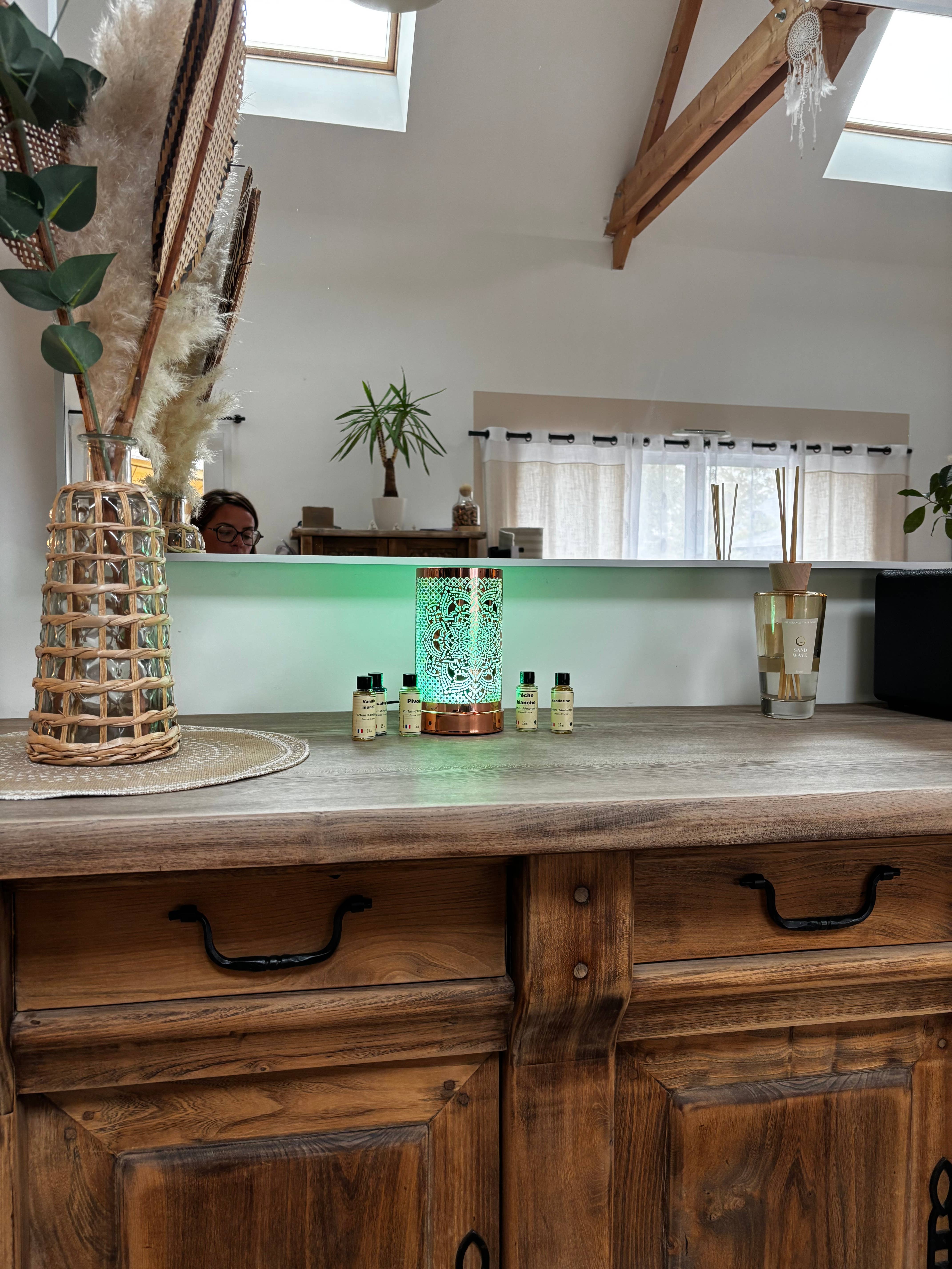 Luxarom - Wholesale Fragrance Warmer - LED-Mandala Fragrance Diffuser4