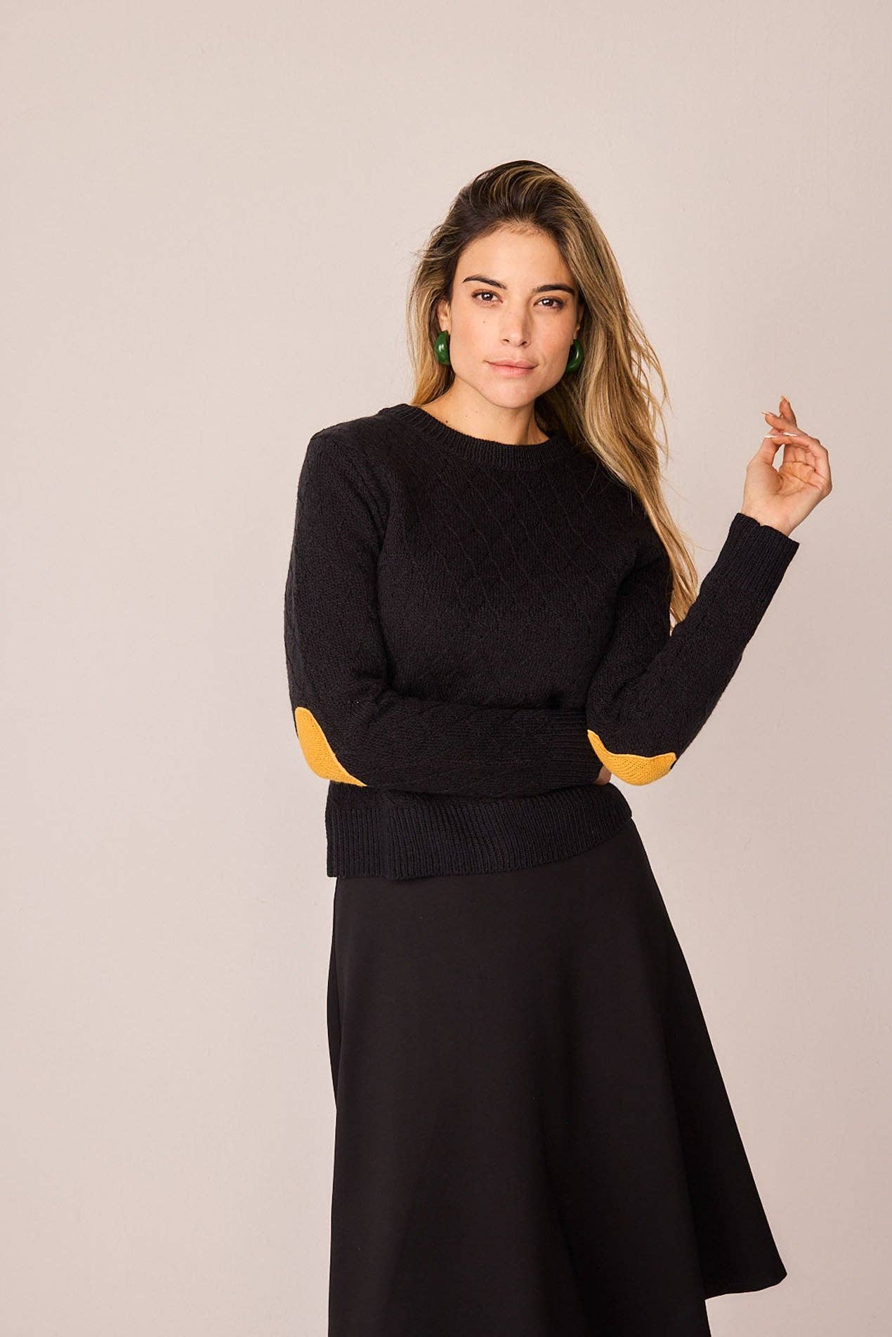 Smile - Wholesale Knit Sweater - Women's - Little Red Riding Hood Black Jersey1