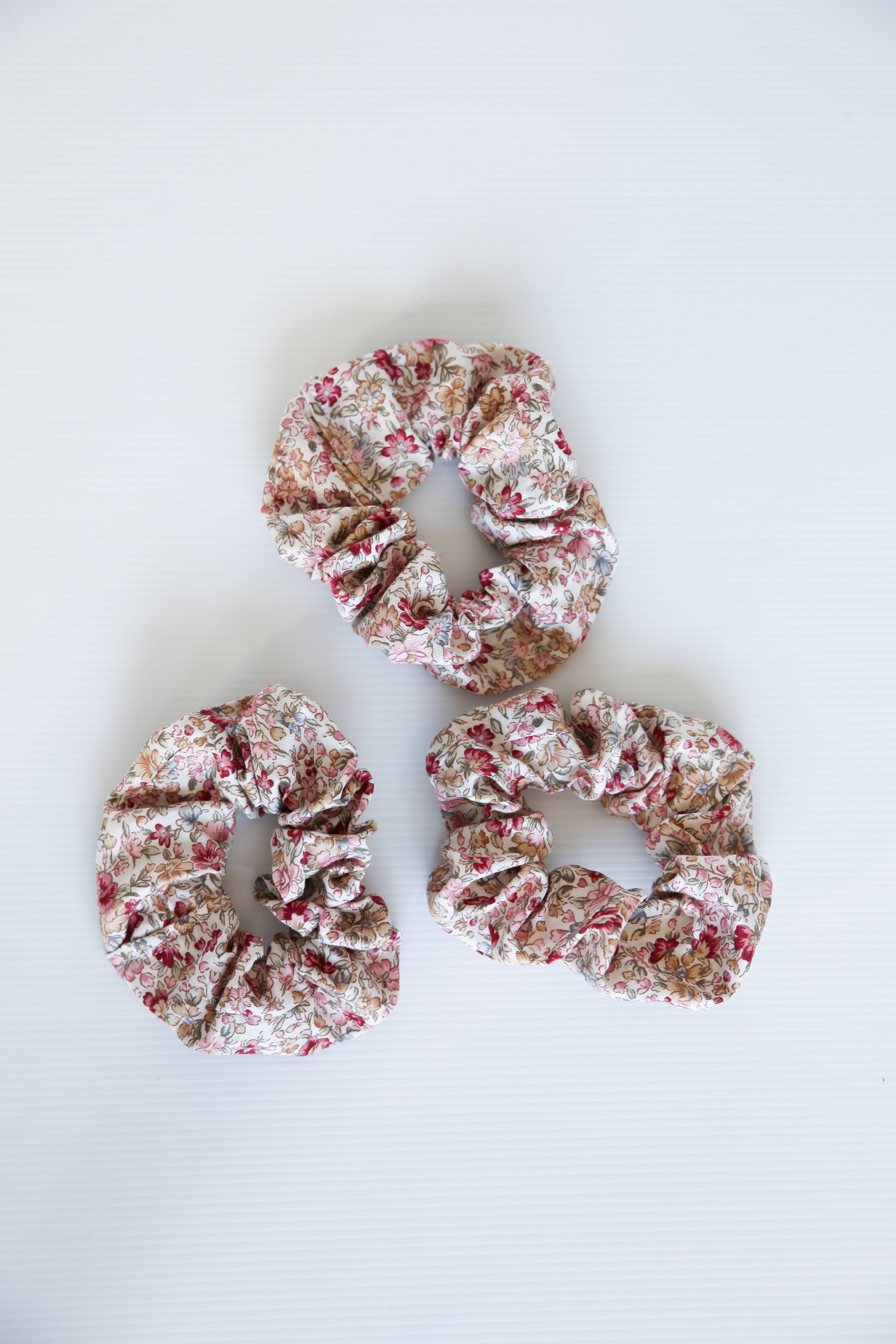 Me+Lia - Wholesale Scrunchie - Women's - Scrunchies - Floral print1