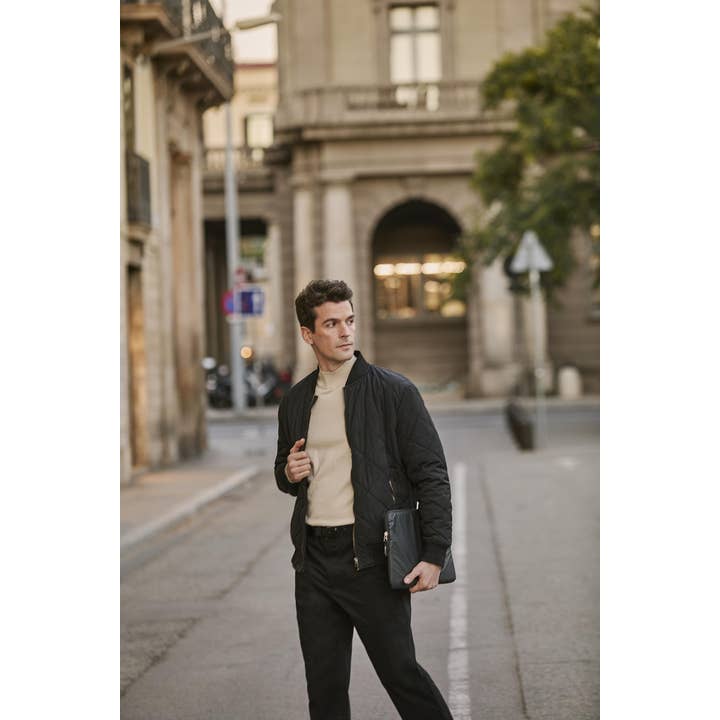 Mkr International - Wholesale Laptop/Tablet Case - Unisex - 13' Laptop and iPad Case | Waterproof | M&P Climate12