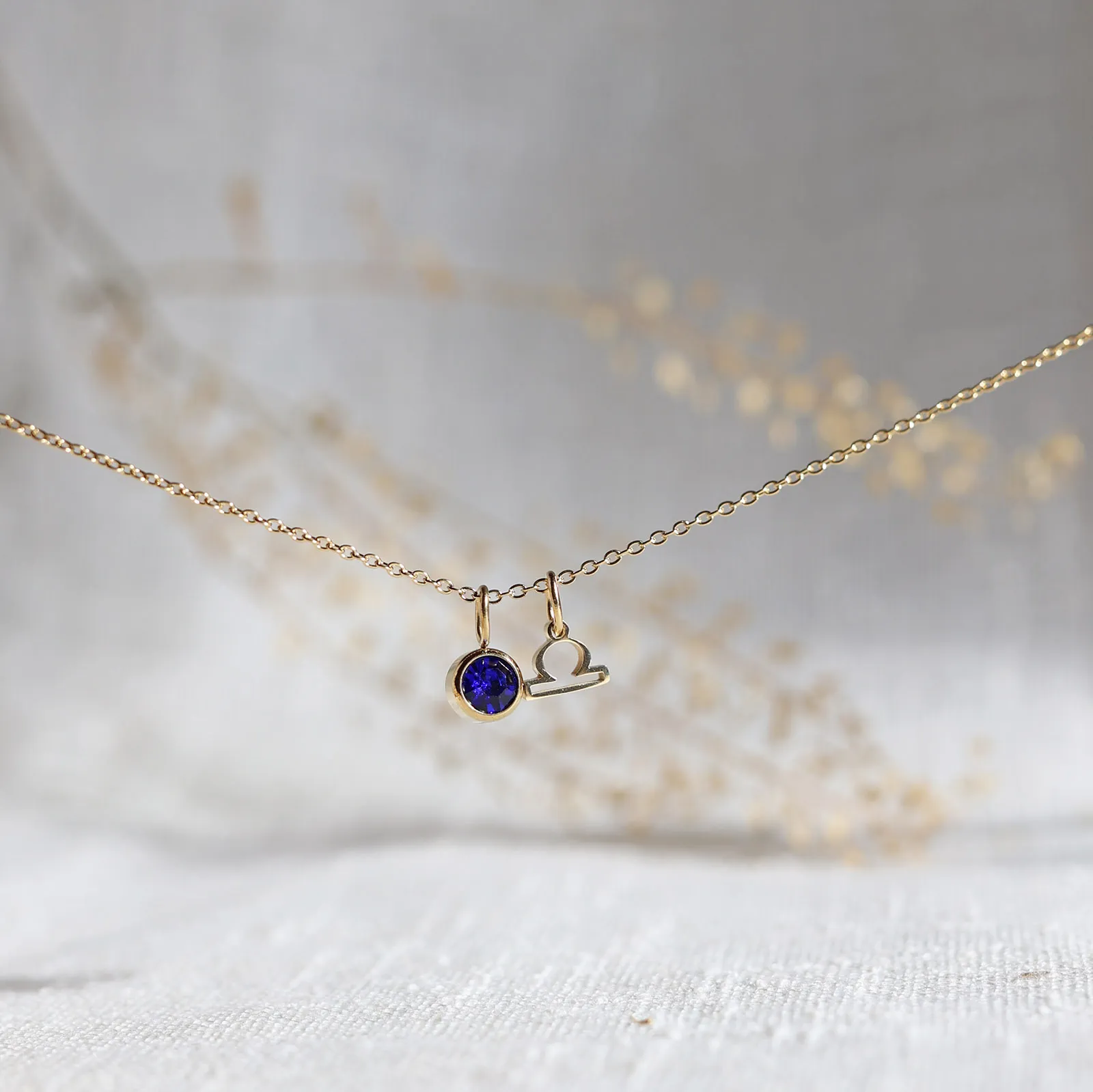 Visée Bijoux - Wholesale Pendant/Charm Necklace - Astro sign necklace and colored stone – My Identity1