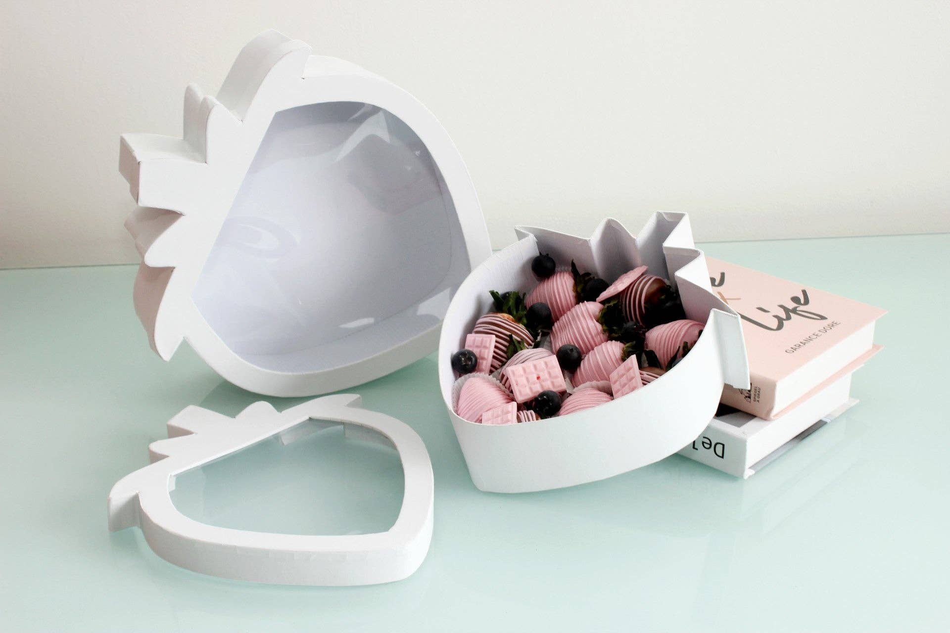 Elegant Design Supply - Wholesale Gift Box - Strawberry Shaped Gift Box22