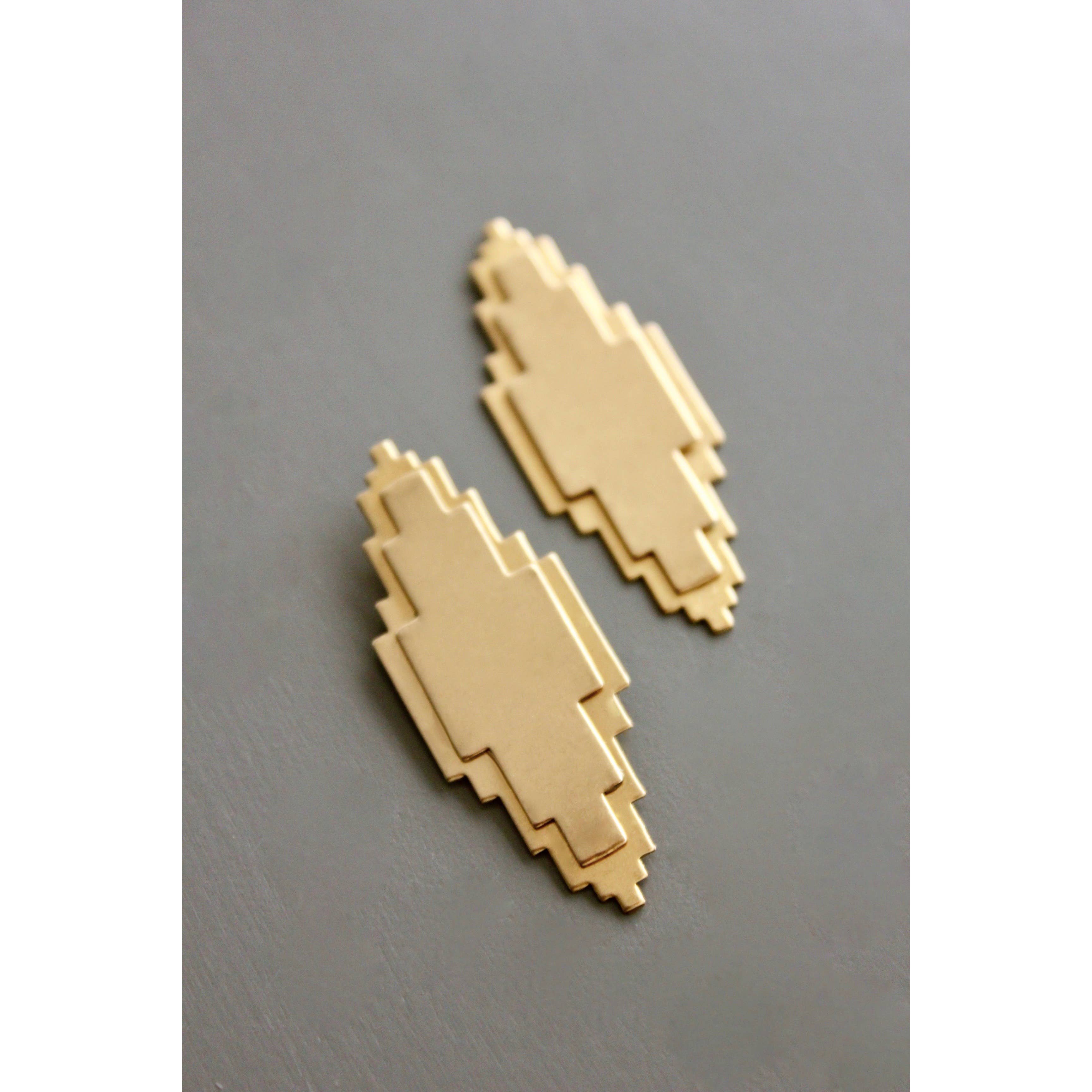 David Aubrey Jewelry - Vente Clous d'oreille - Boucles d'oreilles tiges géométriques en laiton BKNE652