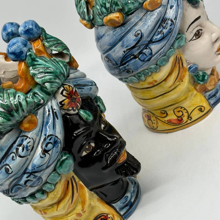 DD Ceramiche Siciliane - Wholesale Decorative Figurine - Pair of Seventeenth-century Dark Dark Brown Ceramics Caltagirone cm H.20 L.12 Handmade VARIOUS COLORS7