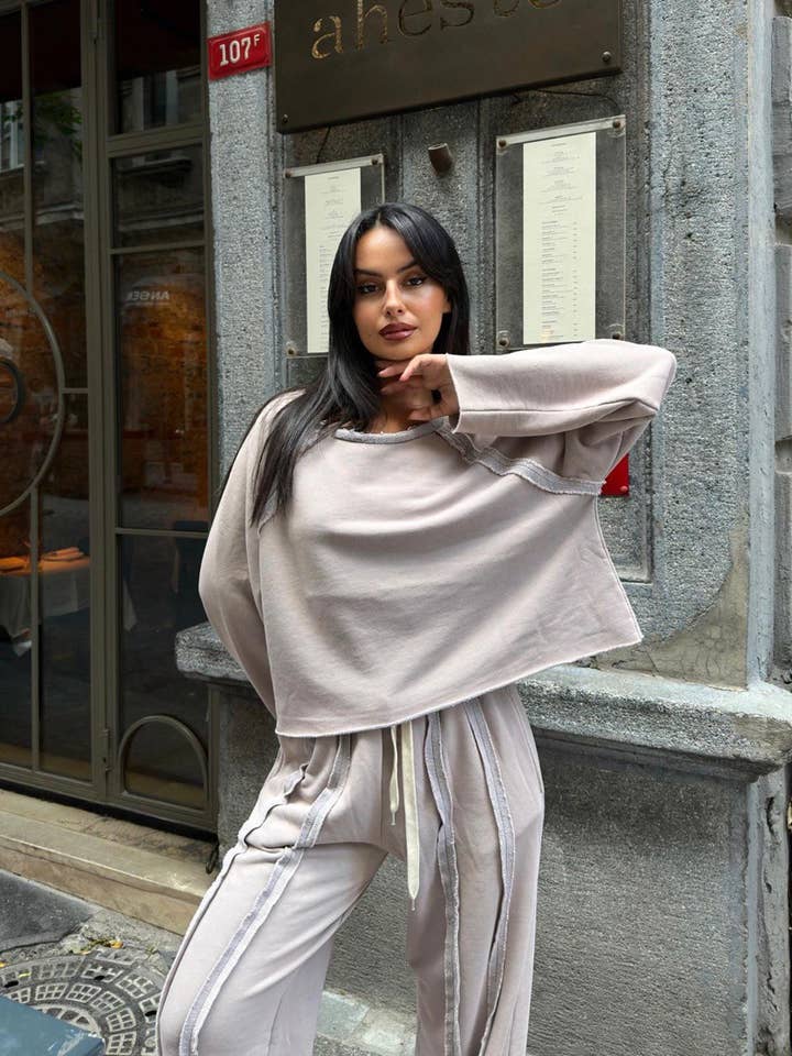 Design company-Fatma Balkir - Wholesale Tracksuit - Women's - Cotton Sweater and Sweatpants Set- Tracksuit for women
