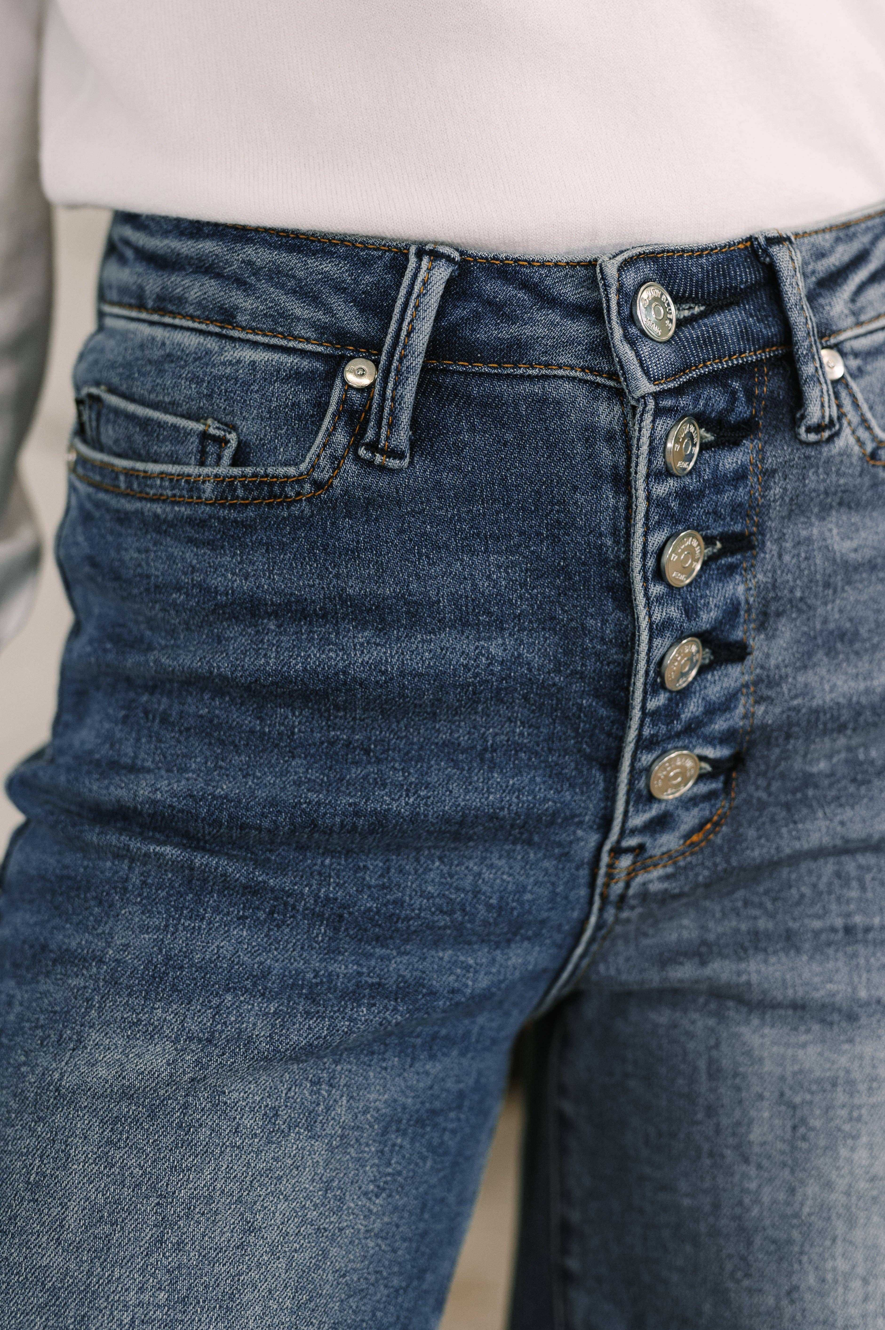 Avenue Wholesale - Wholesale Jeans - Women's - High Waist Column Straight Button-Fly & Back Welt Pkts1