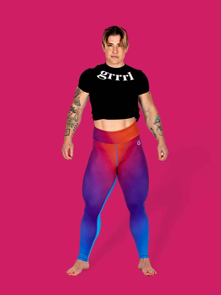 Legging Rainbow Ice Next Level pour la vente par GRRRL