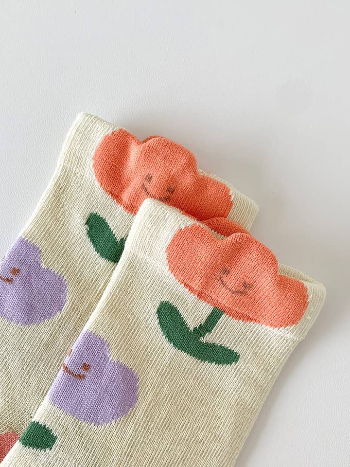 Multicolored Pack of 4 Pairs of Children's Socks with Fun Designs for wholesale on Faire4