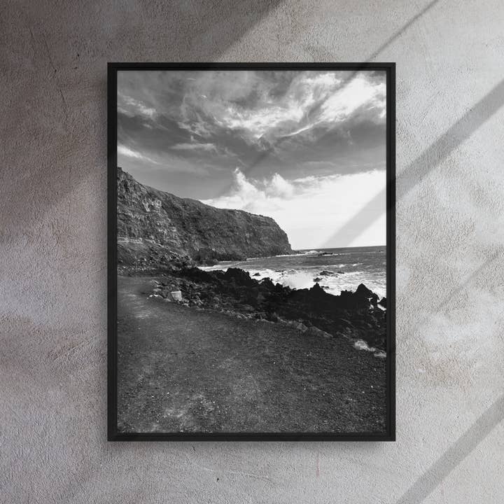 Monmouth Paragon - Wholesale Art Print - Black Sand Framed Canvas Prints8
