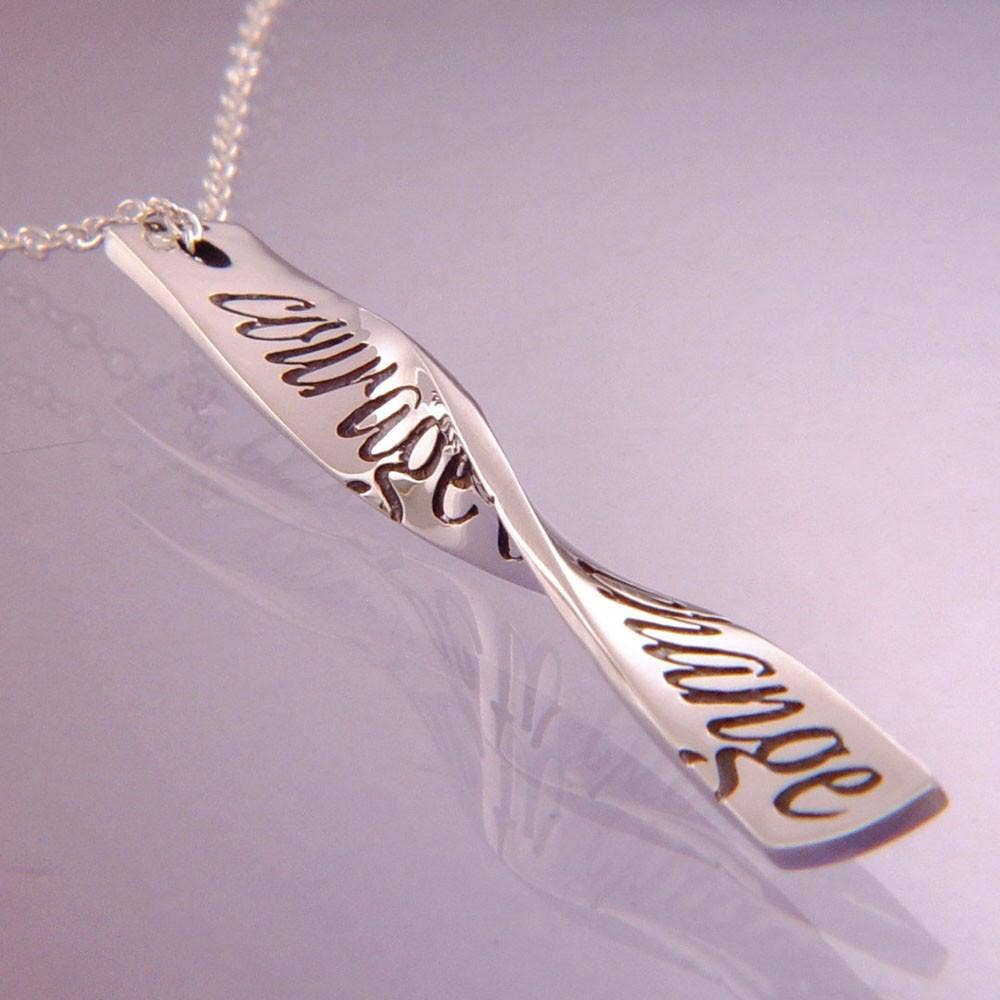 Laurel Elliott dvb New York - Wholesale Pendant/Charm Necklace - Courage To Change - Serenity Prayer1