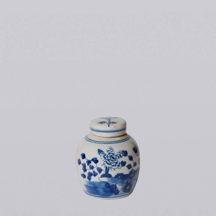 Cobalt Guild - Wholesale Decorative Jar - Blue and White Porcelain Mini Peony Floral Round Jar