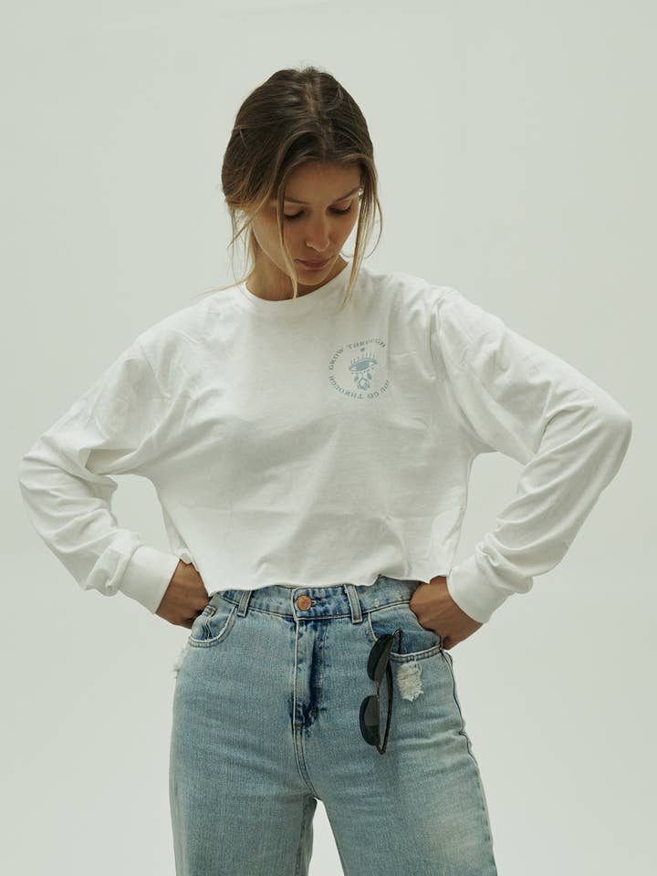 NEOCLASSICS – Großhandel T-Shirt mit Siebdruck – Damen – Mittleres Crop Langarmshirt