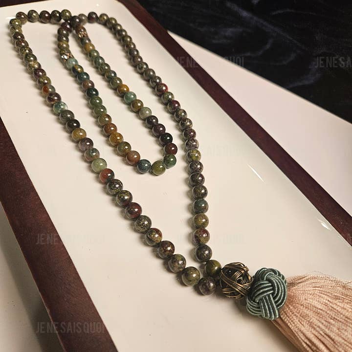Je Ne Sais Quoi - Wholesale Prayer Beads Necklace - Eternal Whispers Dragon Blood1