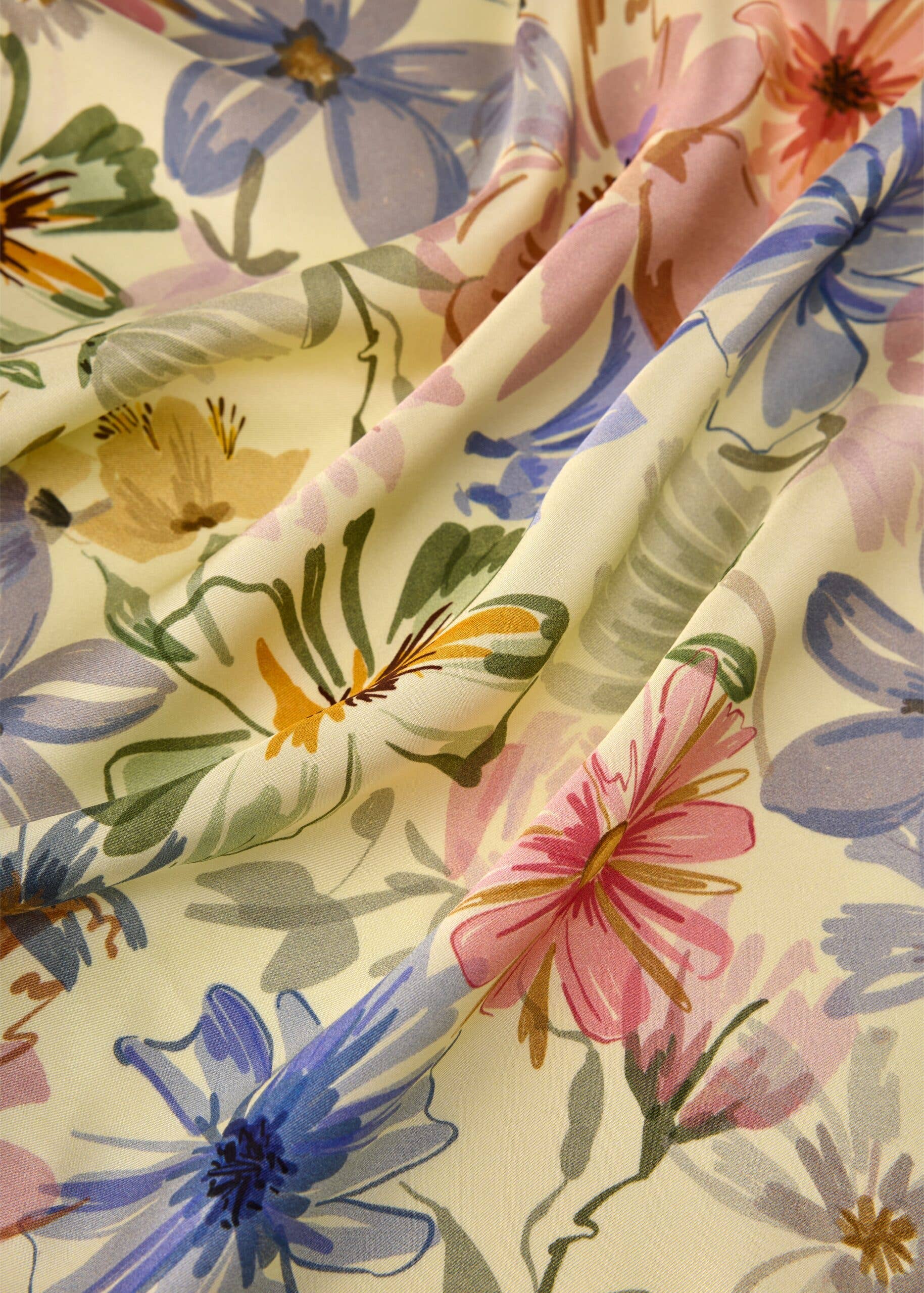 ASYII - Wholesale Scarf - Women's - Printed Floral Silk Twill Square3