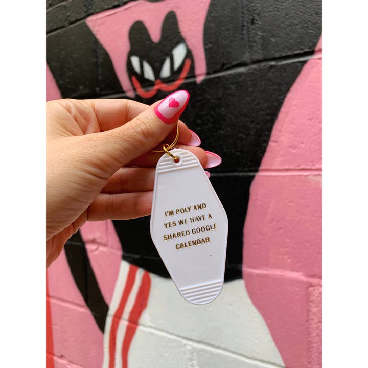 GetBullish – wholesale Nyckelring - Unisex – Jag är Poly och ja Vi har en delad Google Kalender Nyckelring1
