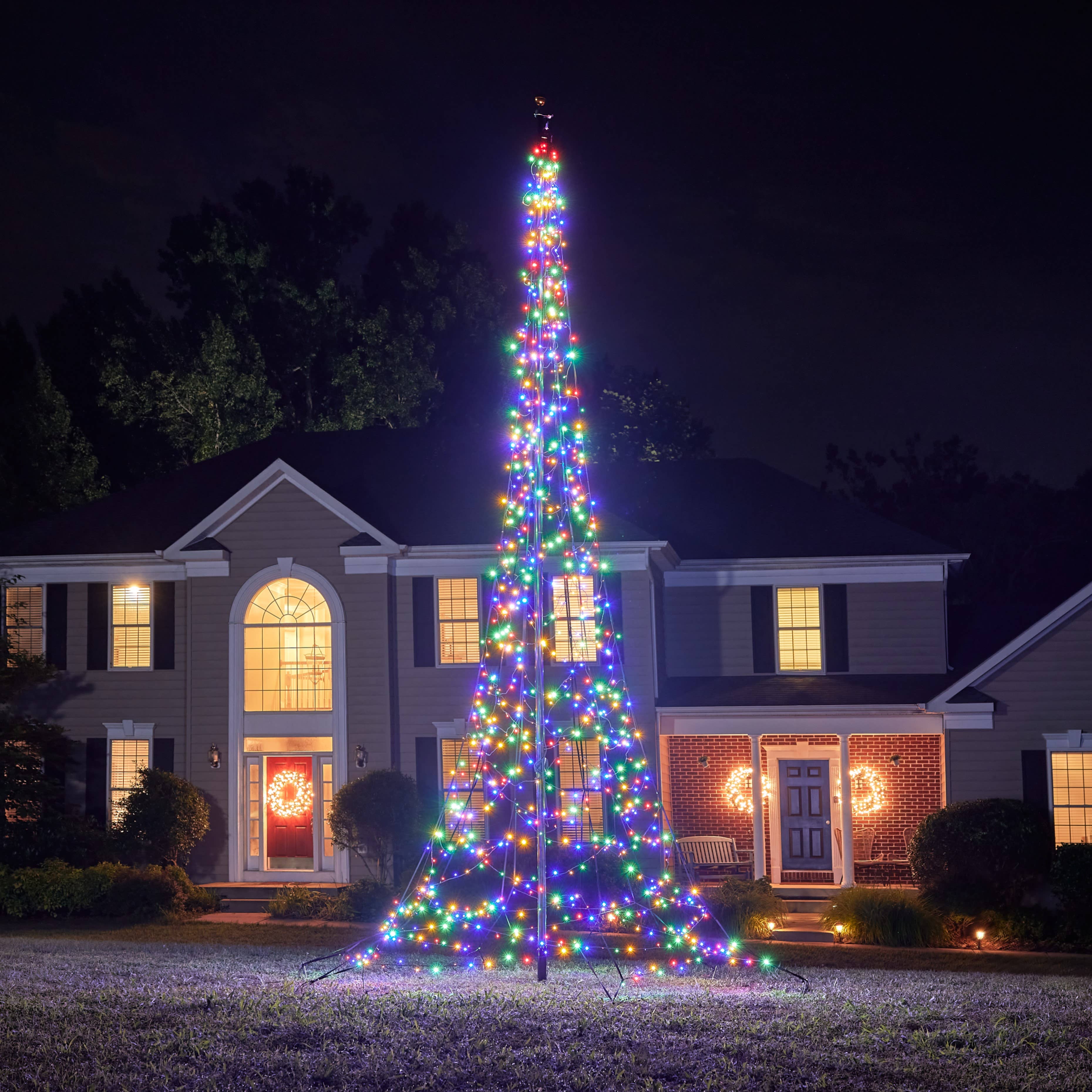 Fairybell - Wholesale Christmas Decoration - Fairybell Outdoor Christmas Tree 20ft | 900 LED lights0