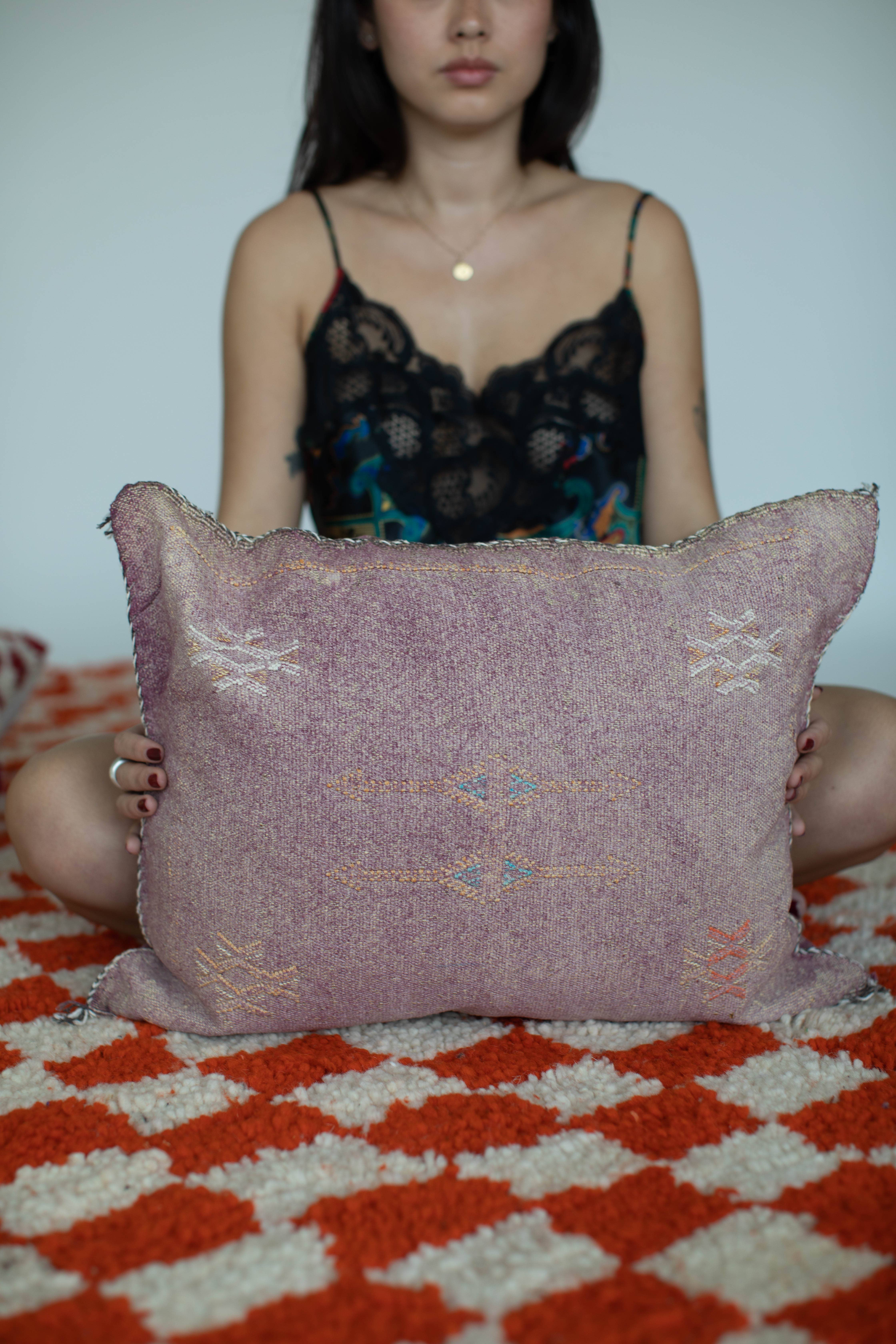 Voyage - Wholesale Throw pillow cover - Moroccan Cactus Silk Pillow Covers10