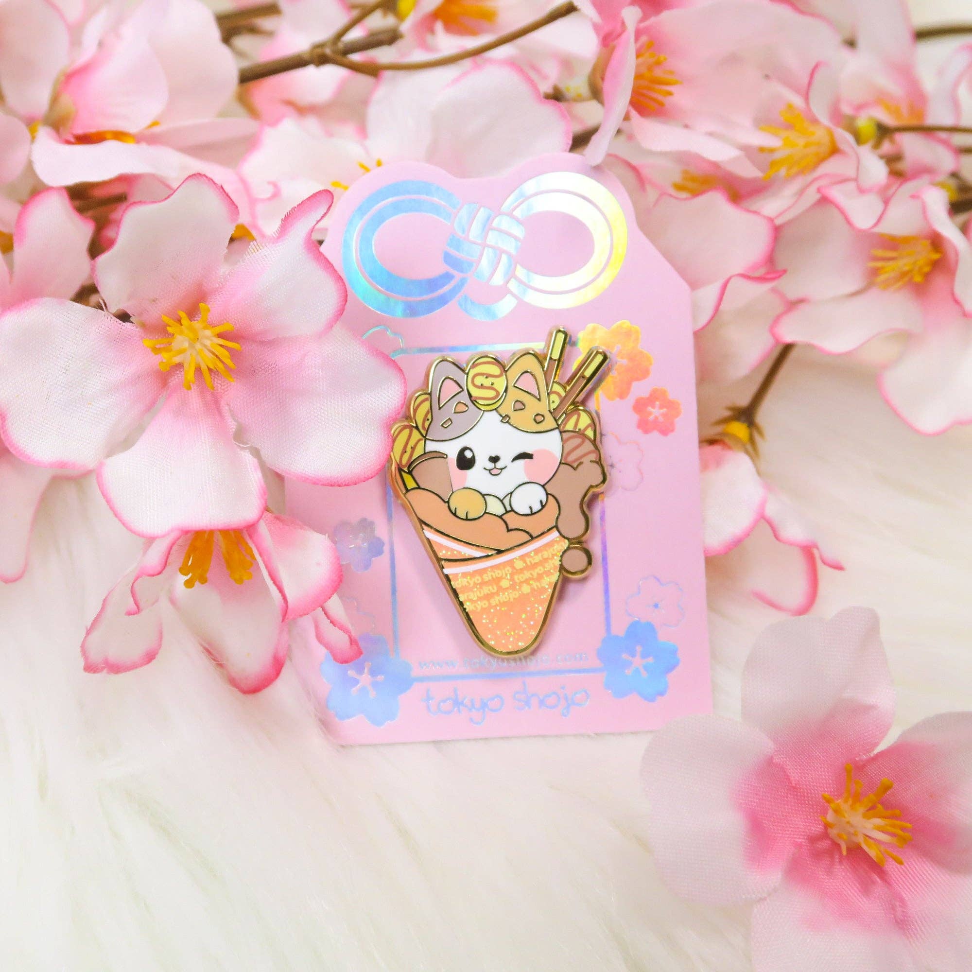 tokyo shojo - Wholesale Lapel Pin/Button - Koyo's Choco Banana Crunch Crepe Pin1