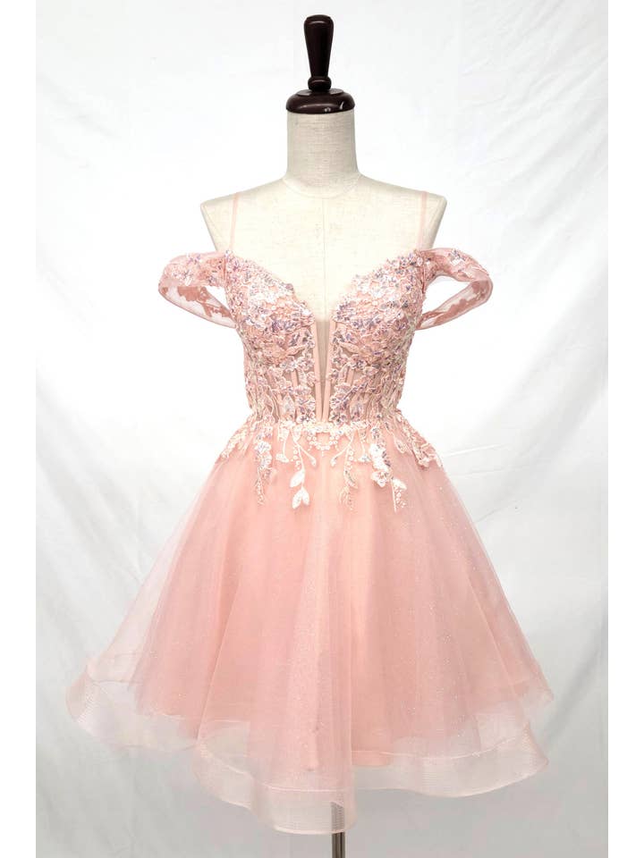 Chicas - Wholesale Dress - Women's - Off the shoulder short dress with flowers and leaves C359