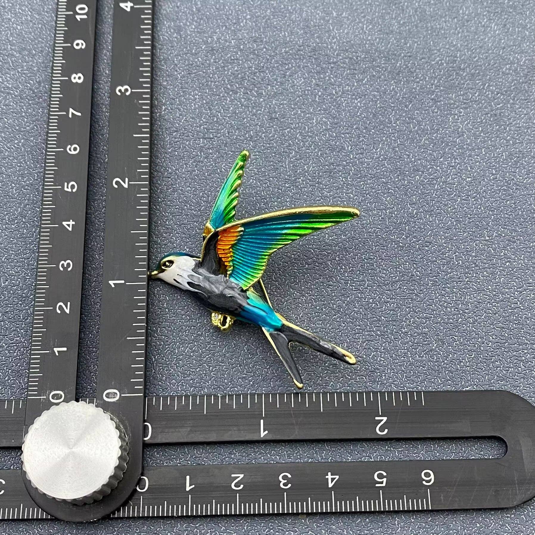 Mio Queena - Vente Broches - Broche hirondelle en émail6