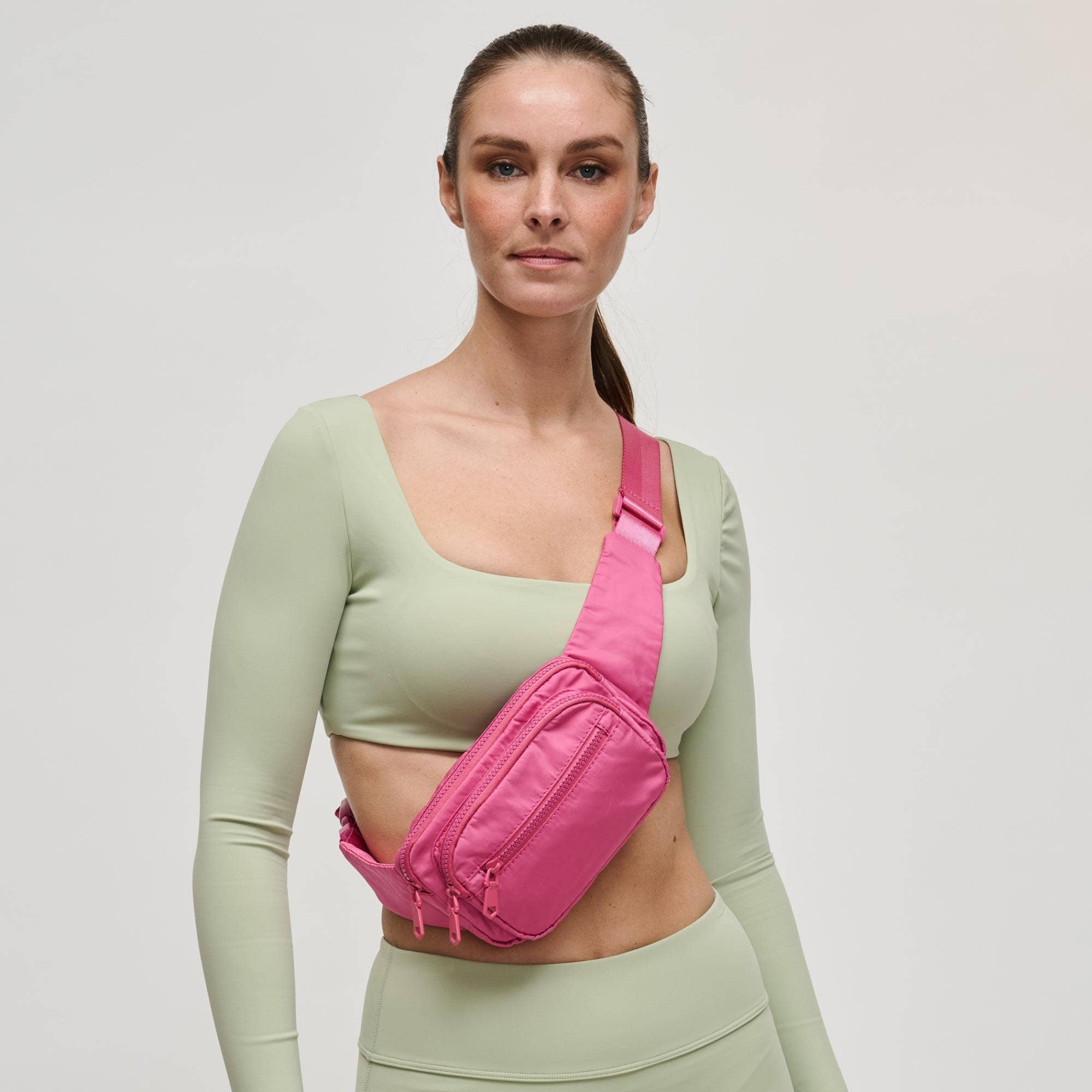 Sol and Selene - Wholesale Belt Bag - Women's - Hip Hugger Belt Bag103