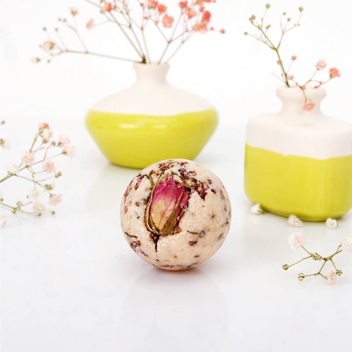 Bade Trüffel Dream Oasis - vårdande badtillsats Doft: Ros för wholesale av BadeFee