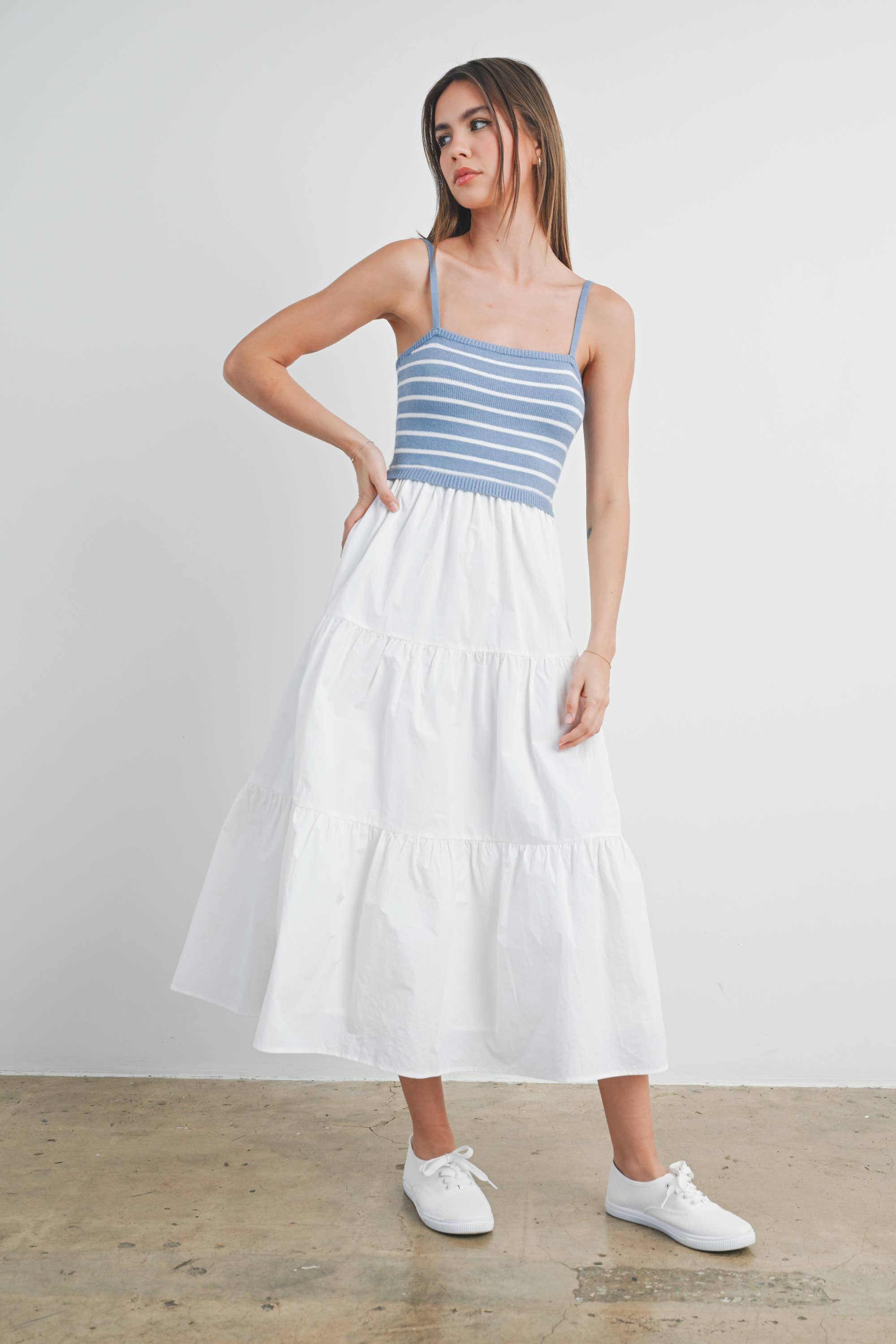 BUTTERMELON – wholesale Klänning - Dam – Randig stickad topp, flerlagers maxiklänning - BMD774018