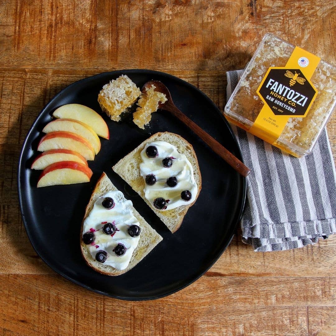 Fantozzi Honey Company - Wholesale Honey - Raw Sage Honeycomb  – Natural Raw Honey Gift, 12.3 oz1