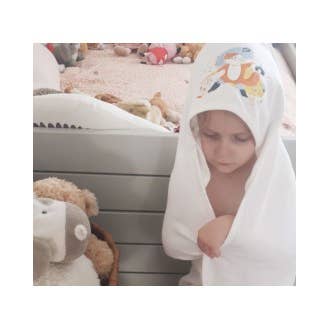 Nos poussins chéris - Vente Sortie de bain - Enfant et bébé - Cape de bain Chat Botté 100% coton bio certifié OEKO-TEX