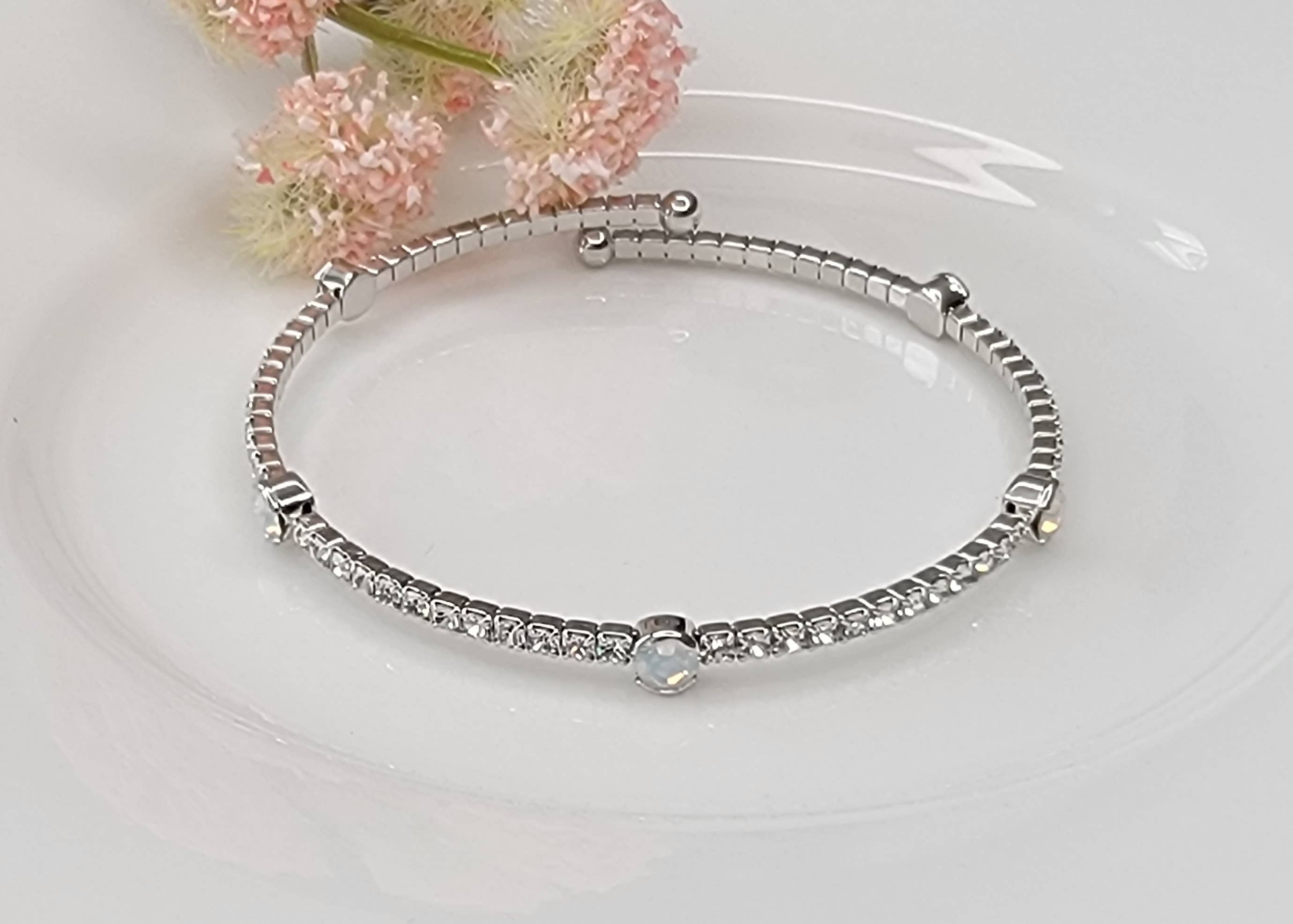 BETTYOH INC - Wholesale Armband met kralen - STAPELBARE ARMBAND VAN ZILVERKLEURIG METAAL.2