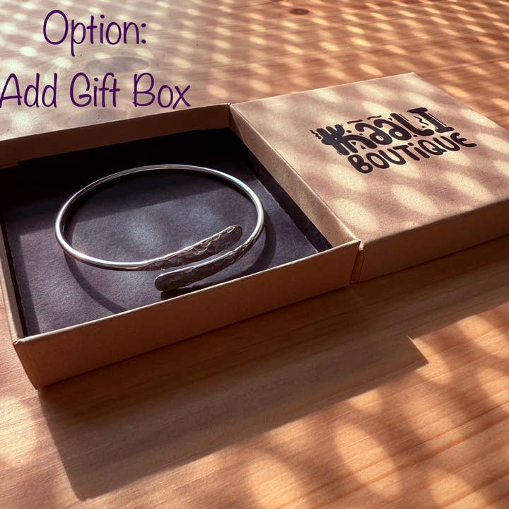 Kaali Boutique - Vendita all'ingrosso Bracciale a polsino - Bracciale in Argento Martellato, Bracciale Antiossidante3