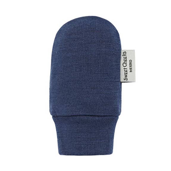 Pasgeboren Merino Wanten | Marineblauw voor wholesale door Sweet Cheeks Merino