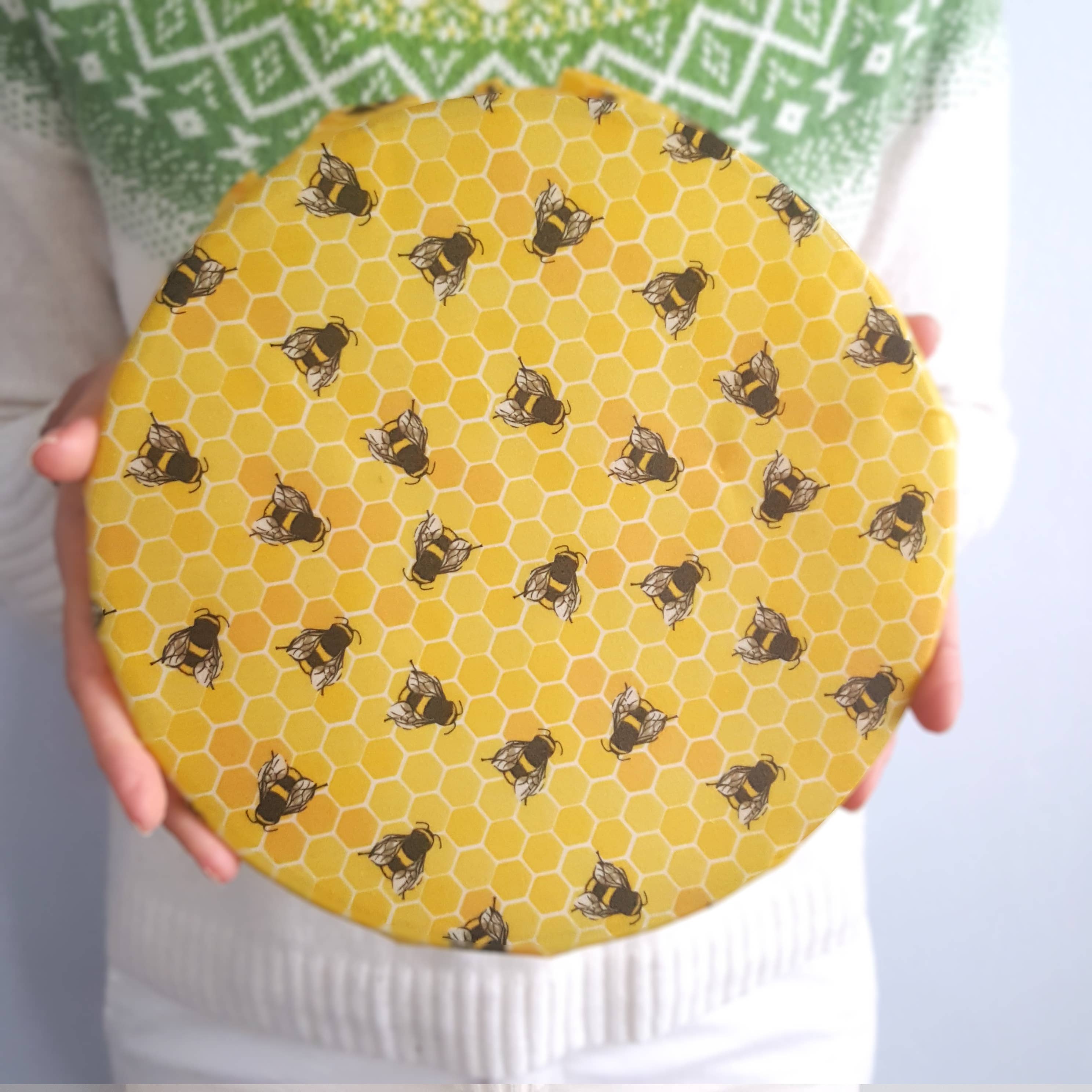 Honey Bee Good – wholesale Food storage wrap/bag – 3 (L,M,S) HANDMADE Beeswax Wraps | Bee Happy2
