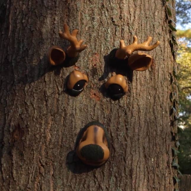 Deer Outdoor Tree Face for wholesale by RCS Gifts