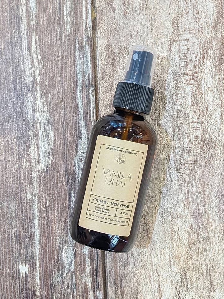 Spray de linho e quarto Vanilla Chai por atacado de Cedar Witch Goods