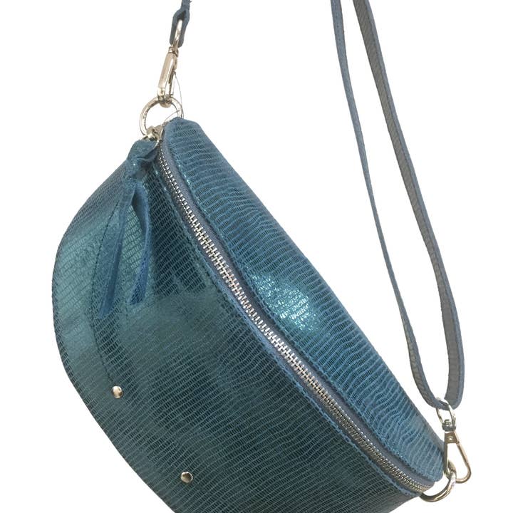 240,107 for wholesale by ANOUSHKA